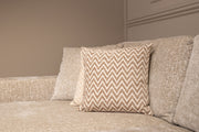 Kussen Nino sand chevron
