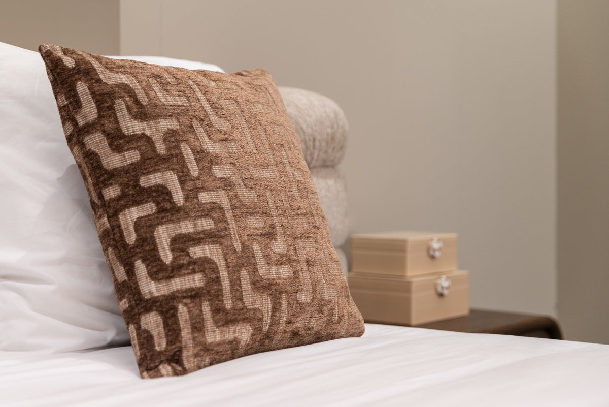 Kussen Ivy brown labyrinth