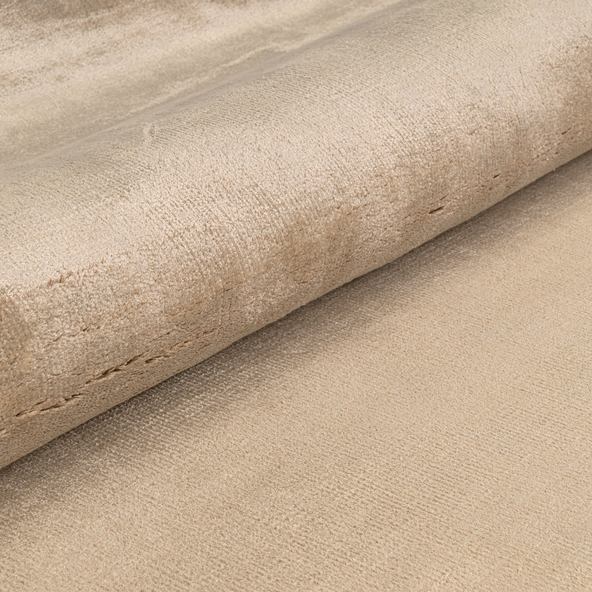 Vloerkleed Millav beige 220x320