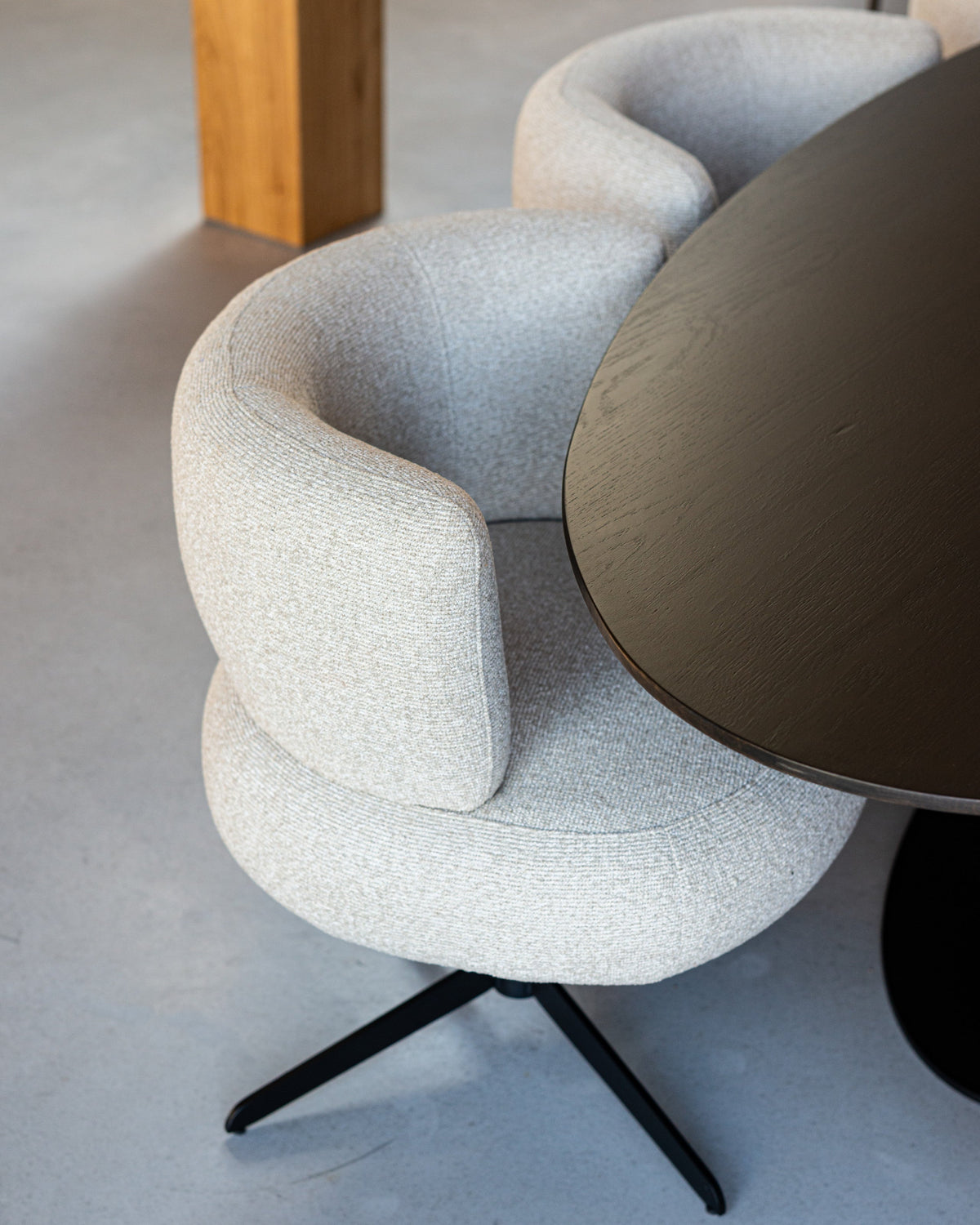 Eettafel Gordon brown 210