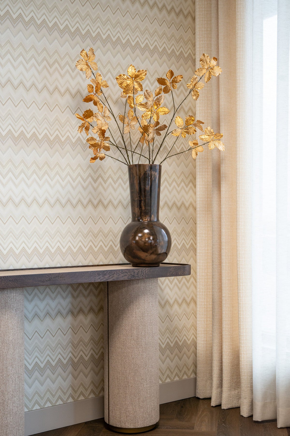 Vaas Jolise copper large