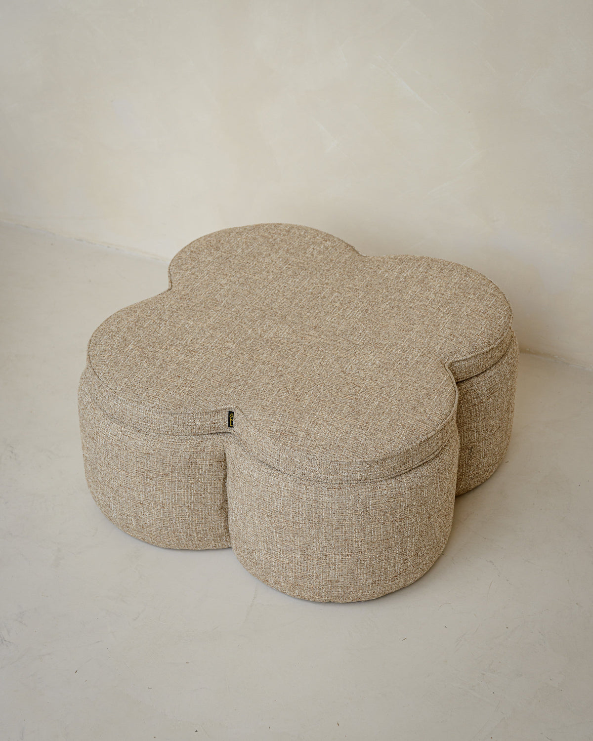 Poef & Voetenbank Corbeau sand tweed