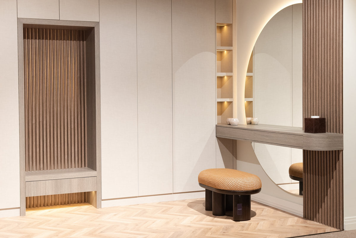 Kast en kaptafel op maat in de Marendi showroom